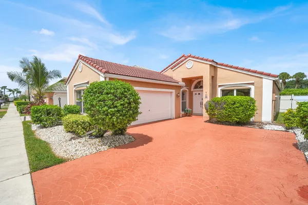 $599,999 | 8799 Sonoma Lake Boulevard, Boca Raton, FL 33434