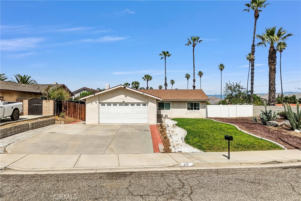2111 Whitestone Drive Riverside, CA 92506 - Photo 4 of 48