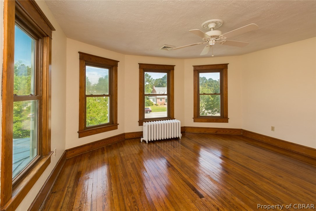 3798 Weems Road Weems, VA 22576 - Photo 25 of 48 Gallery Image 25
