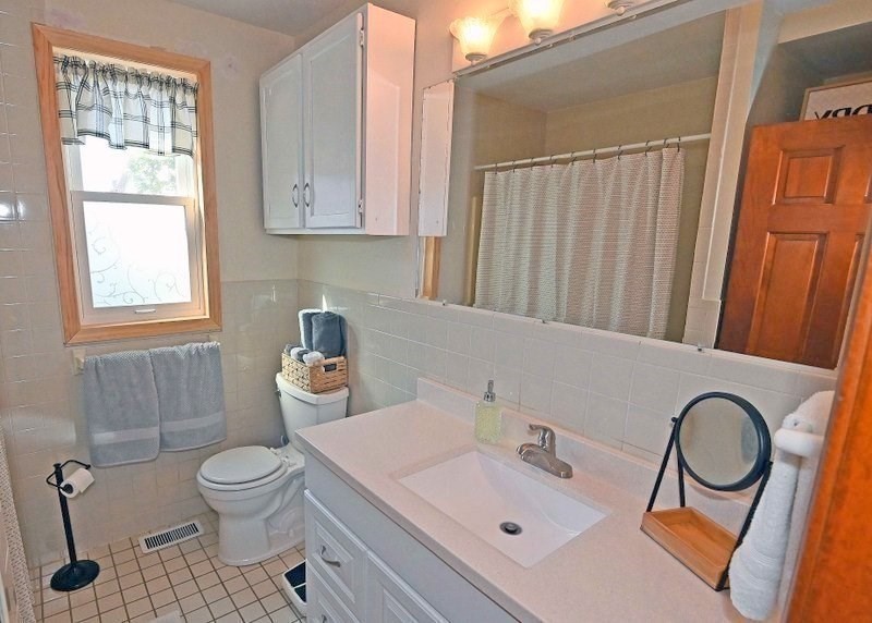 45 Holt Road Bourne, MA 02532 - Photo 22 of 29