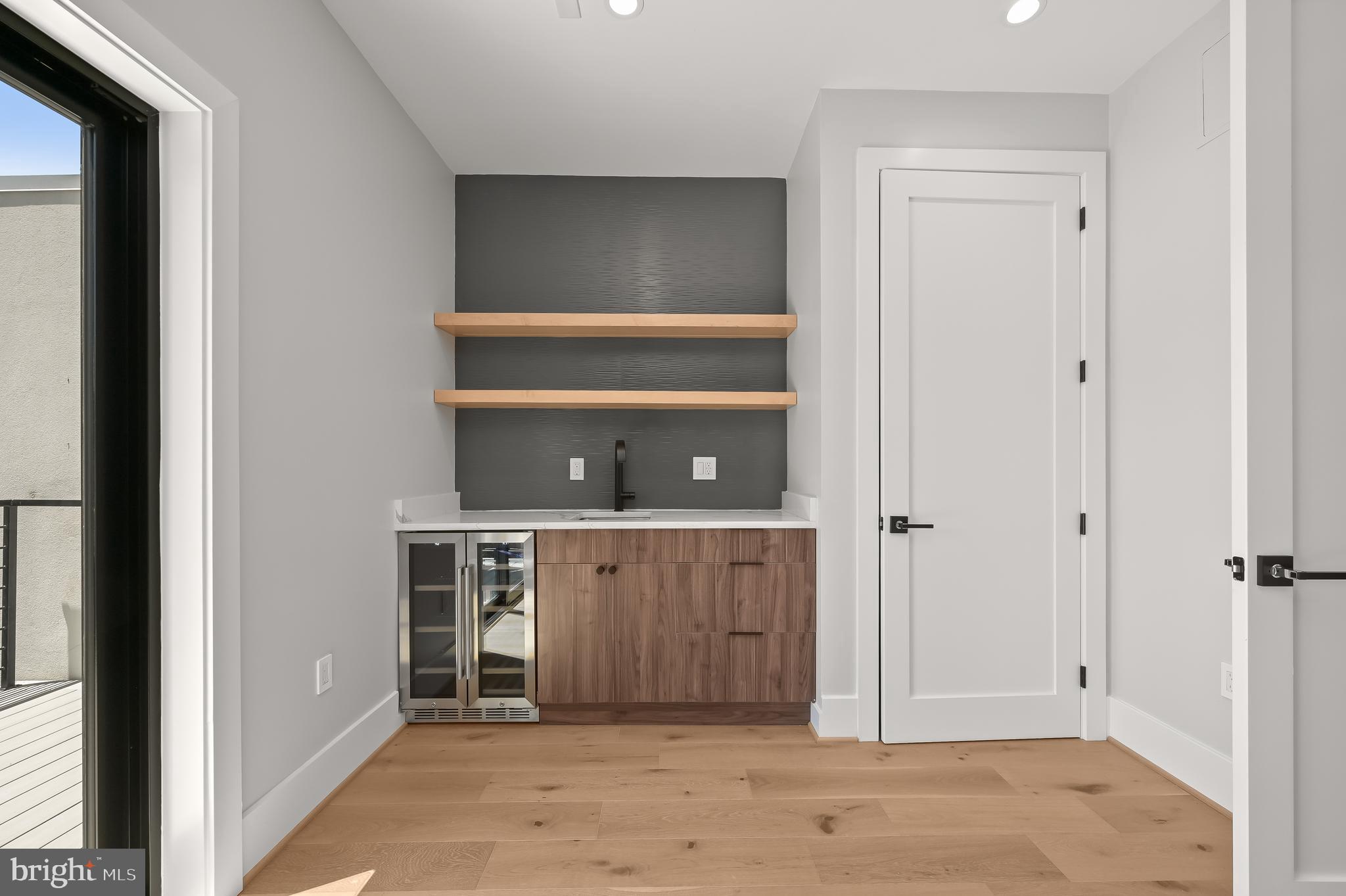 3720 R Street Northwest Washington, DC 20007 - Photo 11 of 26