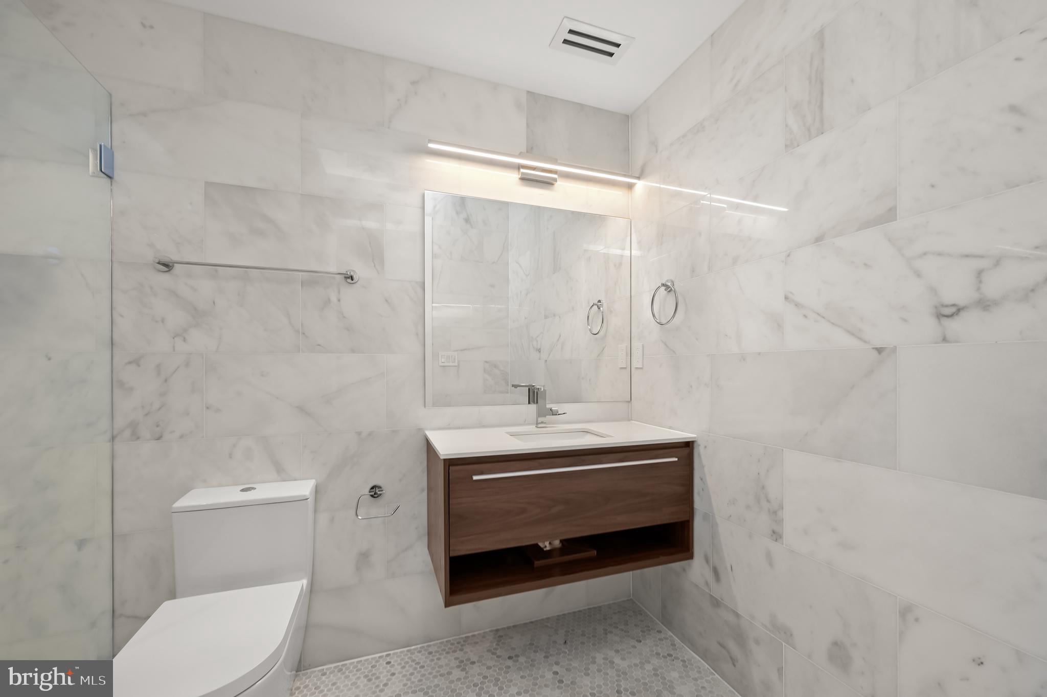 3720 R Street Northwest Washington, DC 20007 - Photo 19 of 26