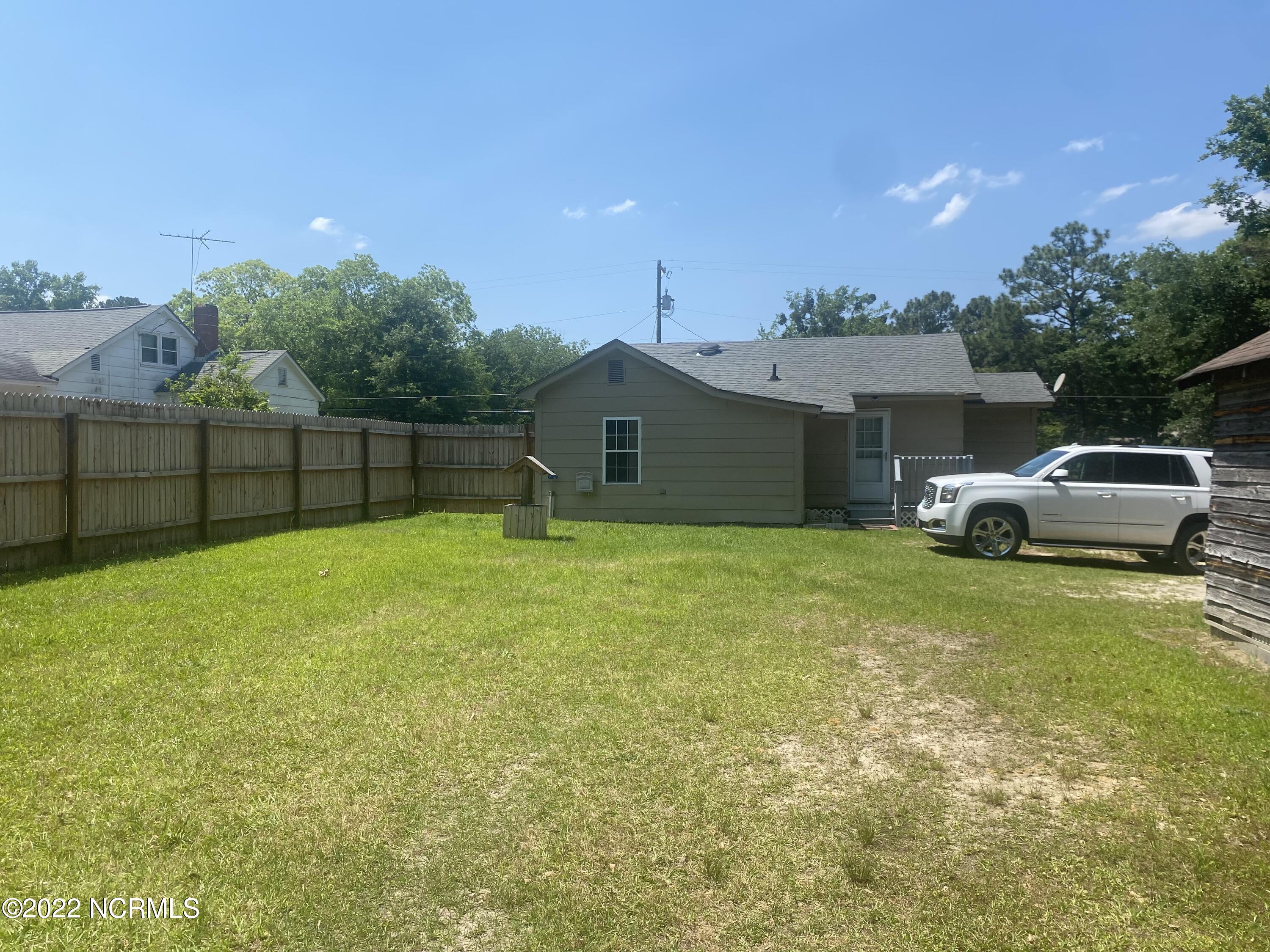 629 Highway S Rockingham Nc 28379 South, Unit 1 Rockingham, NC 28379 - Photo 8 of 26 Back Yard