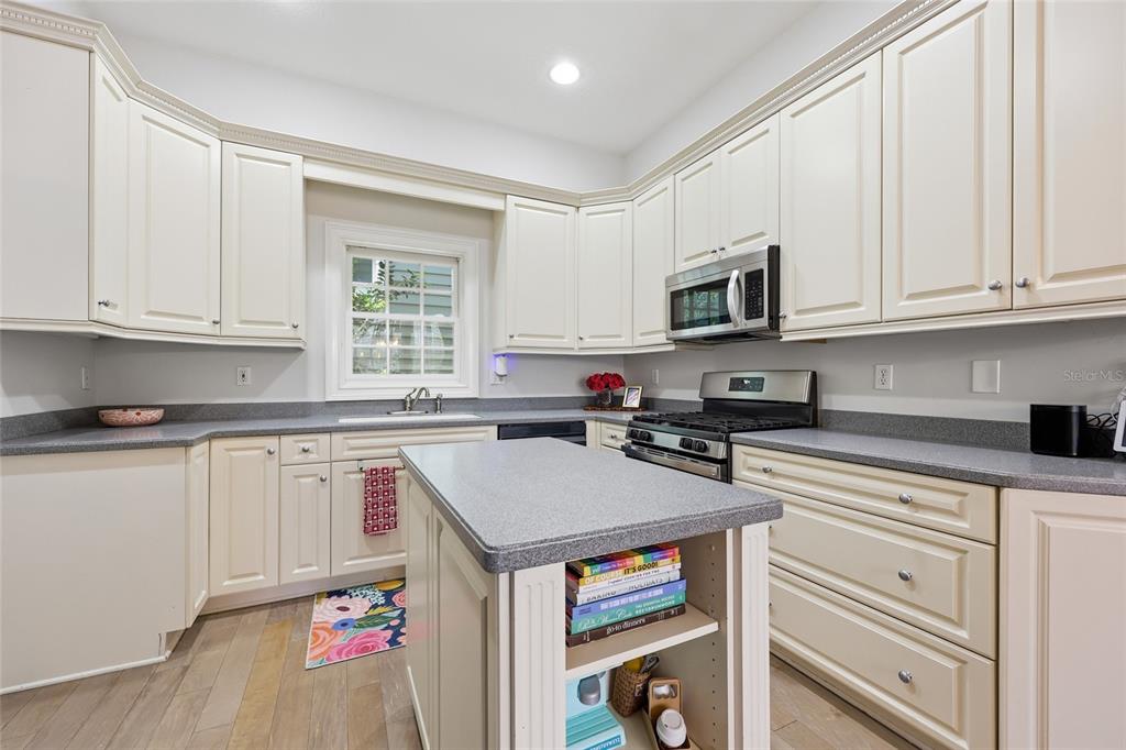 4855 Southwest 91st Way Gainesville, FL 32608 - Photo 11 of 60
