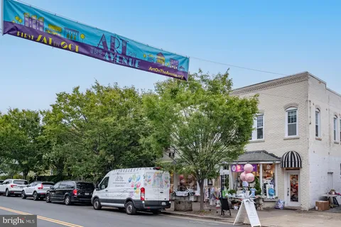$385,000 | 6 Ashby Street, Unit C, Alexandria, VA 22305