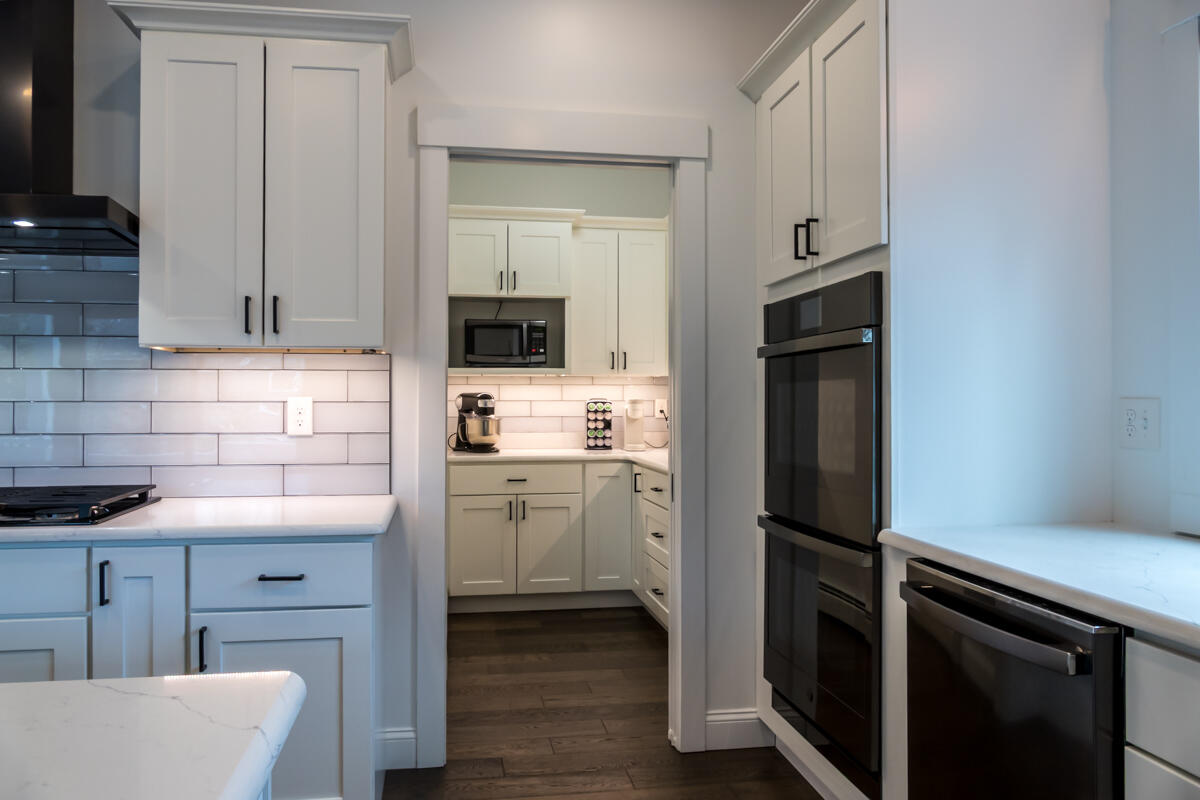 33 Eastfield Drive Gray, ME 04039 - Photo 11 of 65 24-Pantry (1 of 3)