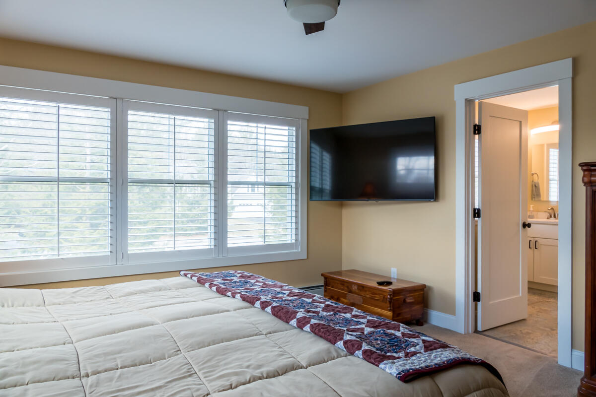 33 Eastfield Drive Gray, ME 04039 - Photo 25 of 65 35-Primary suite (3 of 7)