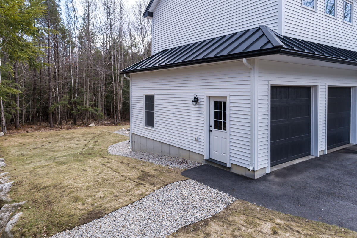 33 Eastfield Drive Gray, ME 04039 - Photo 53 of 65 62-Garage (2 of 3)