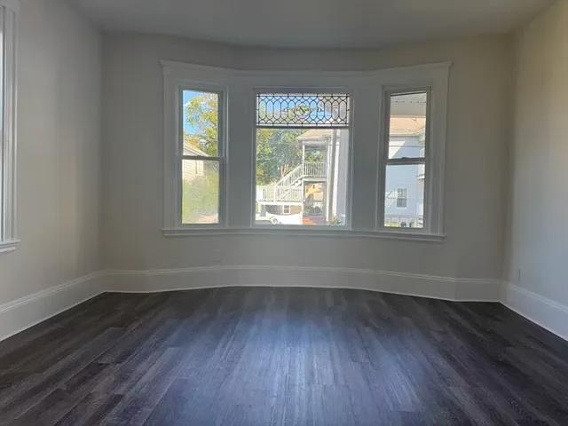 $1,075,000 | 50-52 Wilshire Street, Winthrop, MA 02152