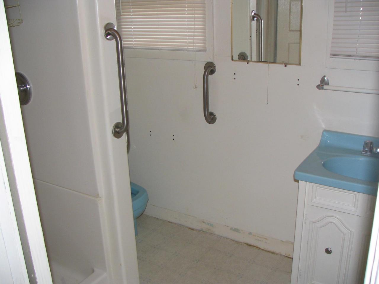 6638 Sabado Tarde Road Goleta, CA 93117 - Photo 8 of 15 Bathroom