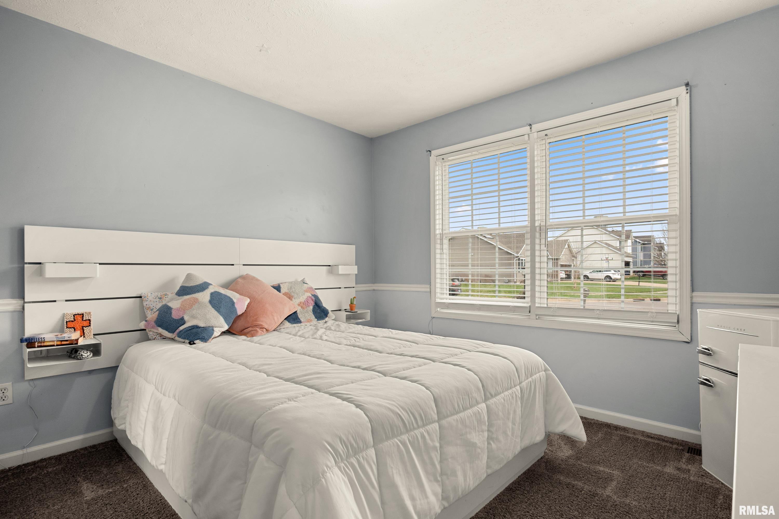 1950 English Oak Washington, IL 61571 - Photo 27 of 50