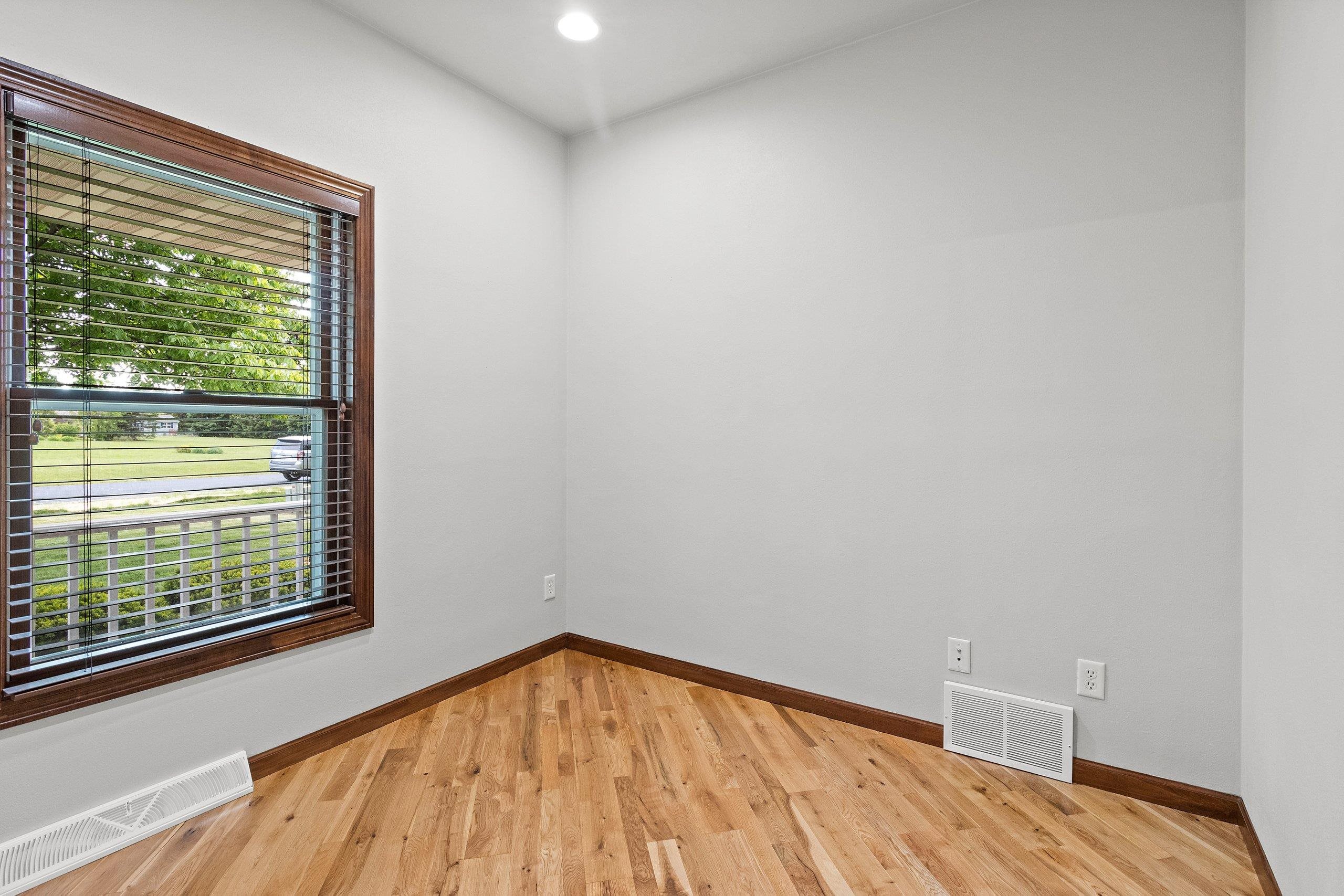 W7436 Ridgeside Drive Neenah, WI 54956 - Photo 32 of 57