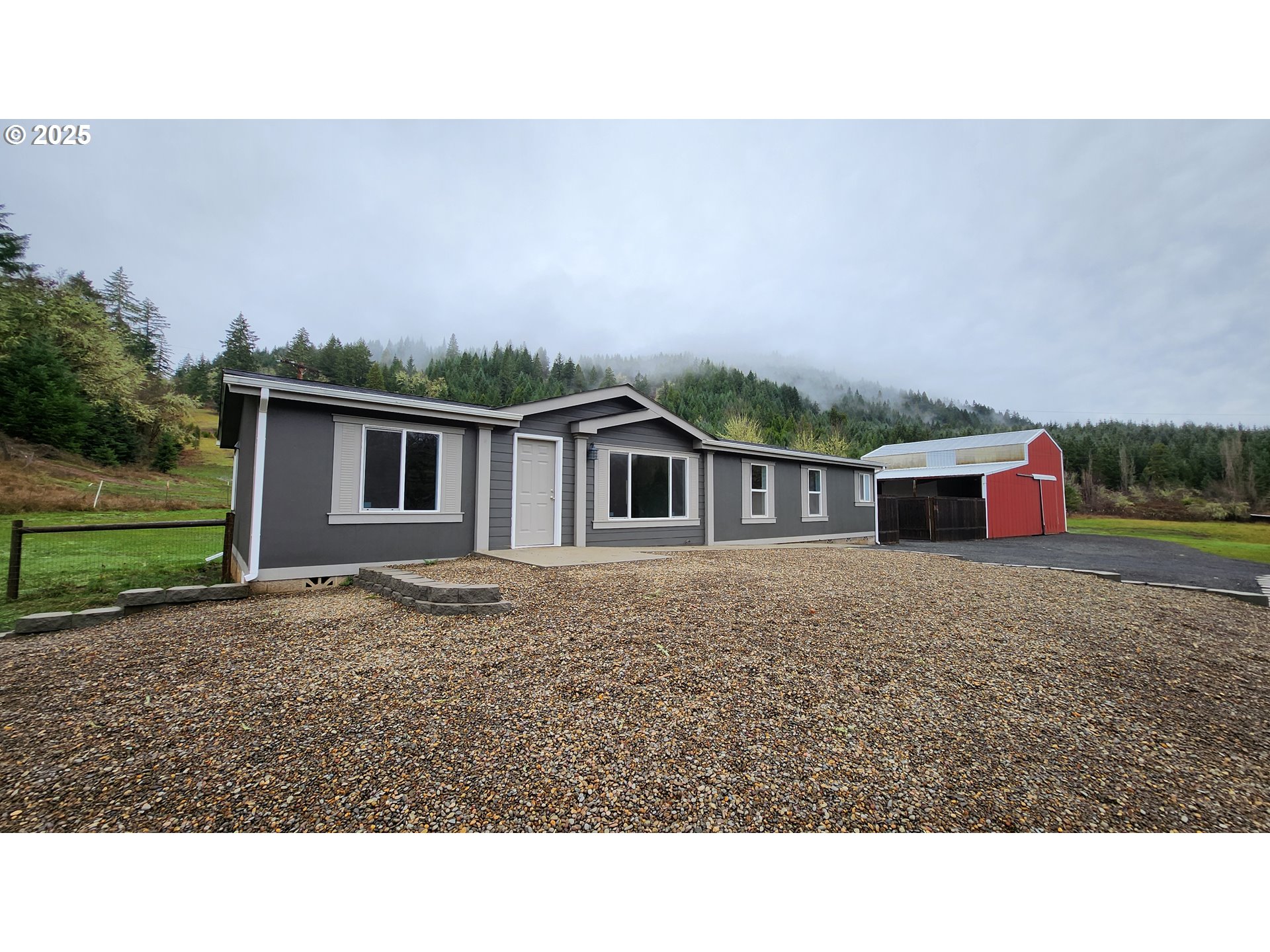 6288 Hayhurst Road Yoncalla, OR 97499 - Photo 1 of 38 Gallery Image 1