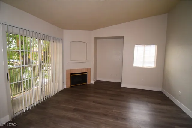 $1,350 | 4730 East Craig Road, Unit 2094, Las Vegas, NV 89115