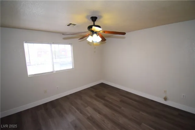 $1,350 | 4730 East Craig Road, Unit 2094, Las Vegas, NV 89115