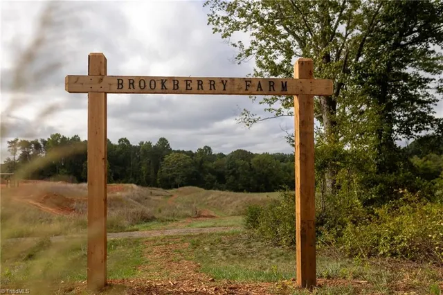 750 Royal Jasmine Court, Winston-Salem, NC 27106