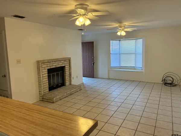 $1,500 | 13571 Sheldon Lane, Tyler, TX 75703