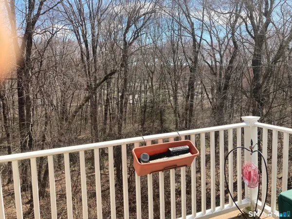 $229,900 | 4 Park Avenue, Unit 1, Wolcott, CT 06716