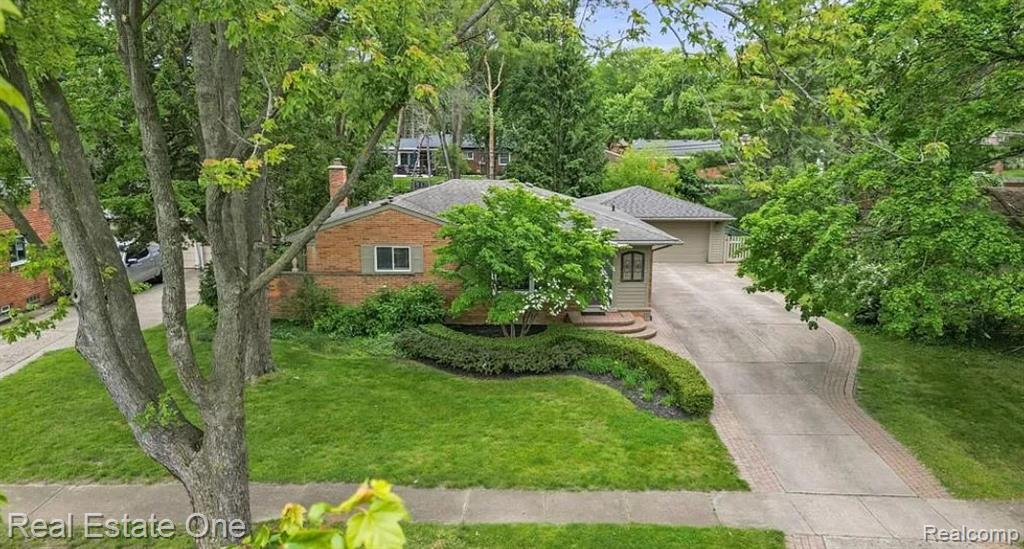290 Winry Drive Rochester, MI 48307 - Photo 1 of 33