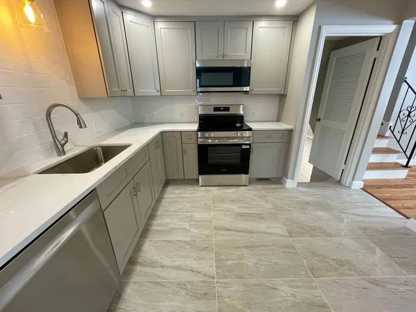 $3,950 | 34 Foster Drive, Unit 34, Framingham, MA 01701