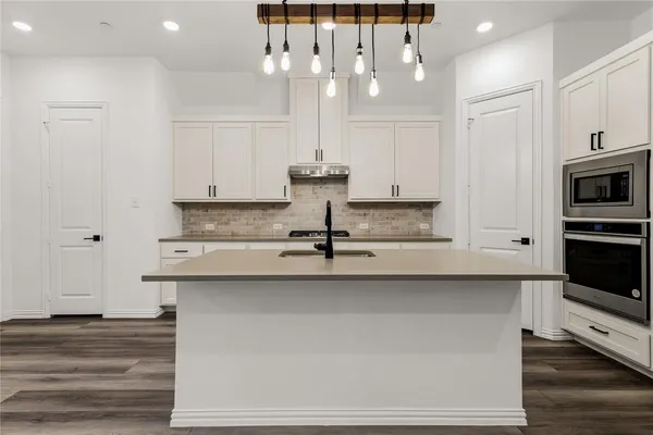 $369,900 | 3216 Midnight Drive, Sachse, TX 75048