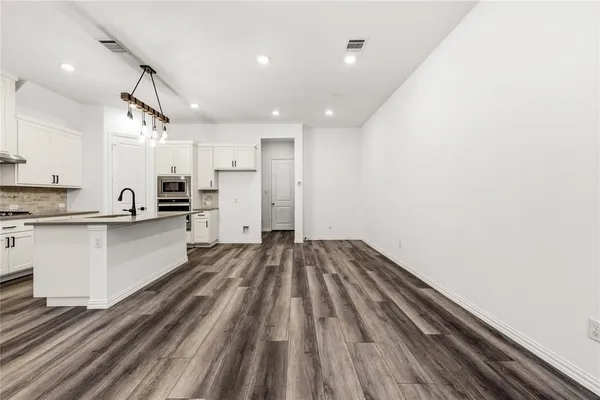 $369,900 | 3216 Midnight Drive, Sachse, TX 75048