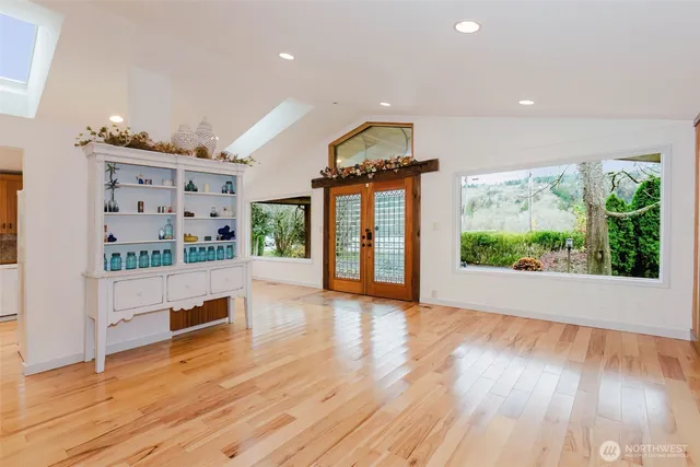 $677,500 | 12241 Olalla Valley Road Southeast, Olalla, WA 98359