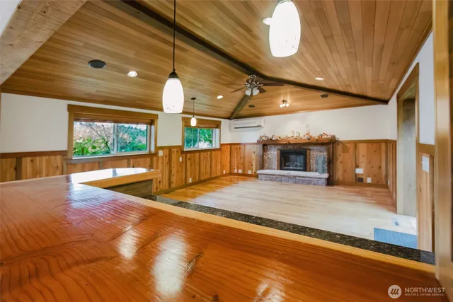 $677,500 | 12241 Olalla Valley Road Southeast, Olalla, WA 98359