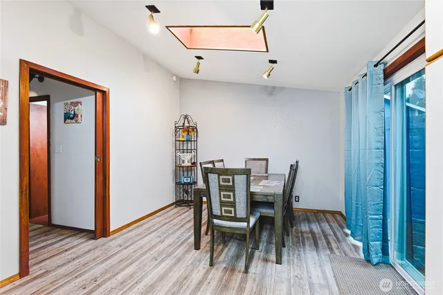 $689,000 | 11090 25th Avenue Southwest, Seattle, WA 98146