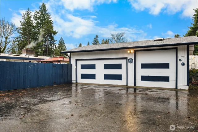 $689,000 | 11090 25th Avenue Southwest, Seattle, WA 98146