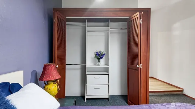 $689,000 | 11090 25th Avenue Southwest, Seattle, WA 98146