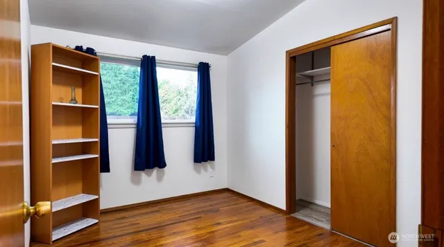 $689,000 | 11090 25th Avenue Southwest, Seattle, WA 98146