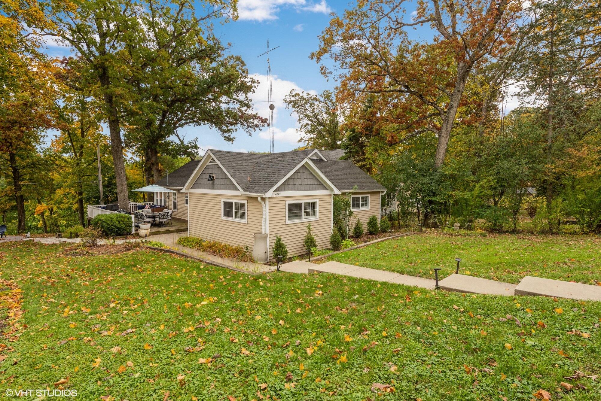 4601 Highland Drive Delavan, WI 53115 - Photo 1 of 1 01_4601HighlandDr_2001_MRED_2000x1333