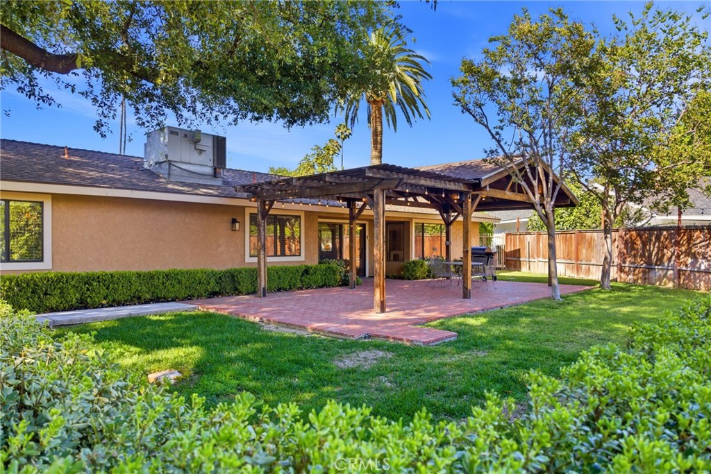 4424 Ramona Drive Riverside, CA 92506 - Photo 37 of 52