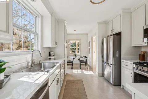 $799,000 | 2833 Morgan Avenue, Oakland, CA 94602