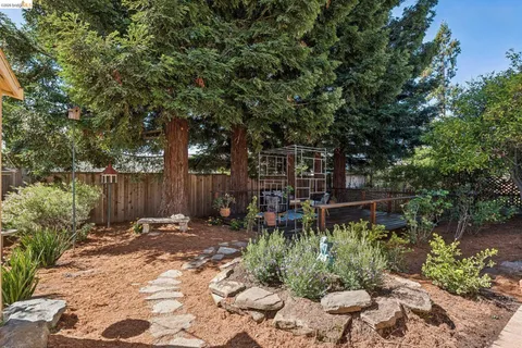 $799,000 | 2833 Morgan Avenue, Oakland, CA 94602