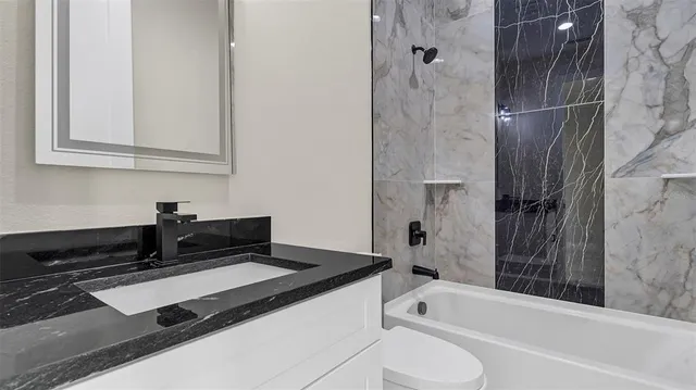 $4,000 | 2839 60th Avenue North, St. Petersburg, FL 33714