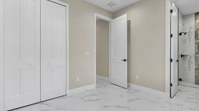 $4,000 | 2839 60th Avenue North, St. Petersburg, FL 33714