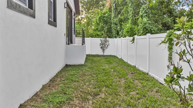 $4,000 | 2839 60th Avenue North, St. Petersburg, FL 33714