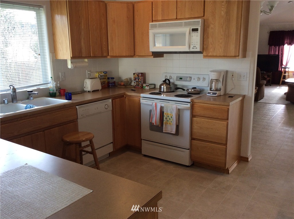 2318 Riley Road Mount Vernon, WA 98274 - Photo 5 of 17 Gallery Image 5