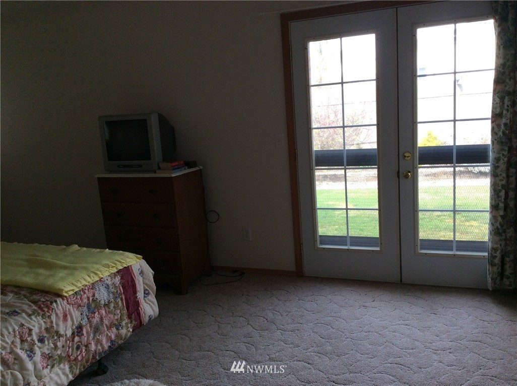 2318 Riley Road Mount Vernon, WA 98274 - Photo 7 of 17 Gallery Image 7