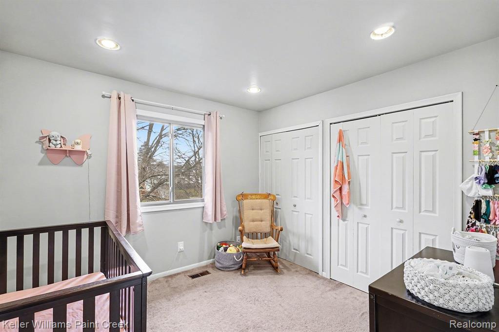 5446 Old Franklin Road Grand Blanc, MI 48439 - Photo 18 of 33