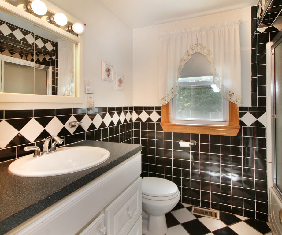 64 Cushing Road Milton, MA 02186 - Photo 14 of 29 Gallery Image 14