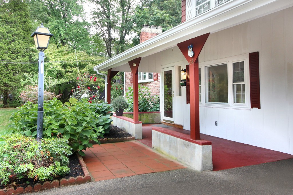 64 Cushing Road Milton, MA 02186 - Photo 2 of 29 Gallery Image 2