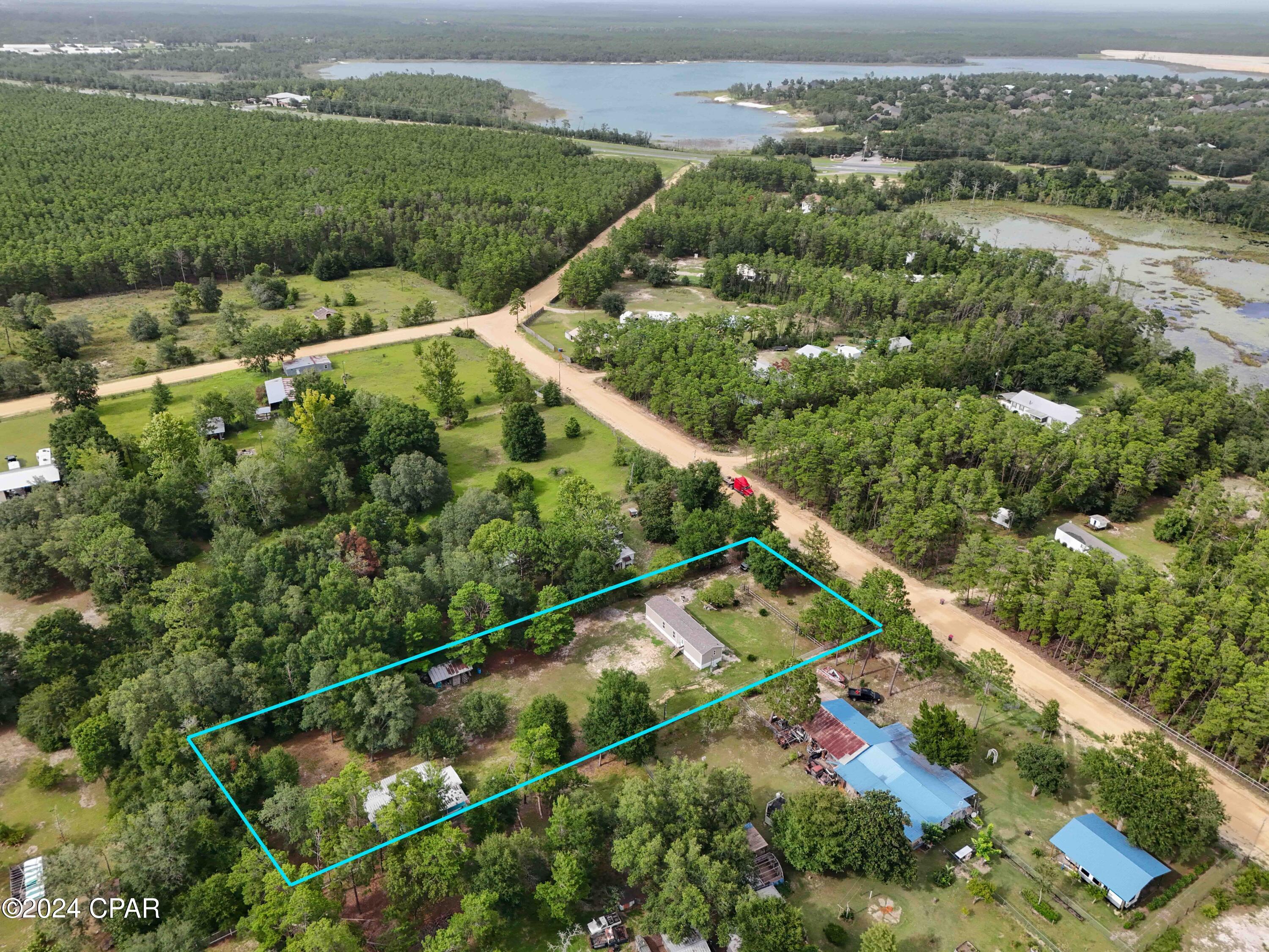 12525 Perkins Road Southport, FL 32409 - Photo 3 of 39