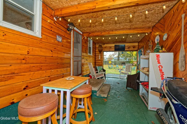 $225,000 | 6 N Road, Moreau, NY 12803