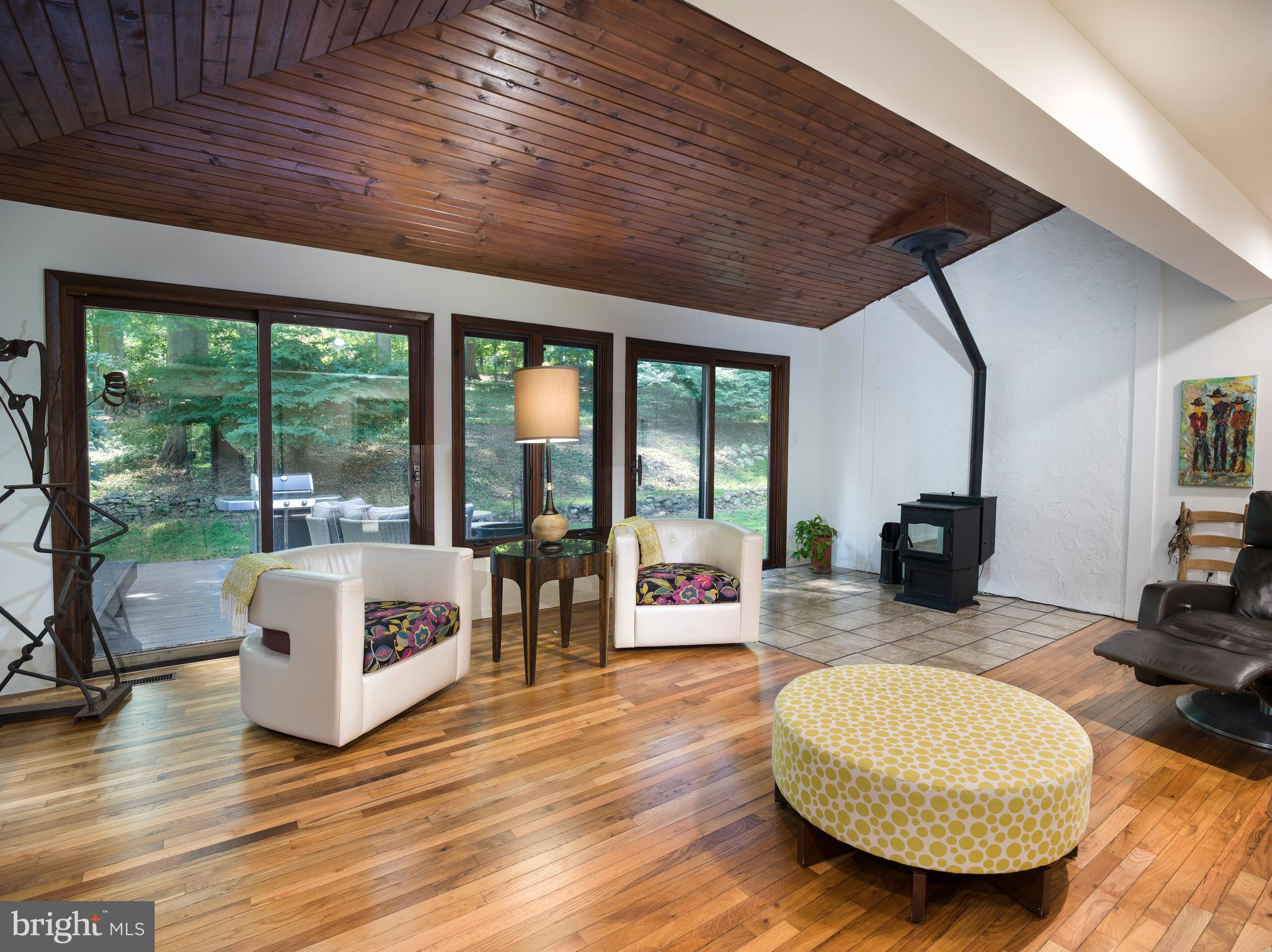 194 Pheasant Run Road West Chester, PA 19382 - Photo 11 of 31 Family Room
