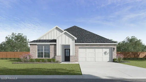 $302,000 | 107 Belle Lake Drive, Lafayette, LA 70506