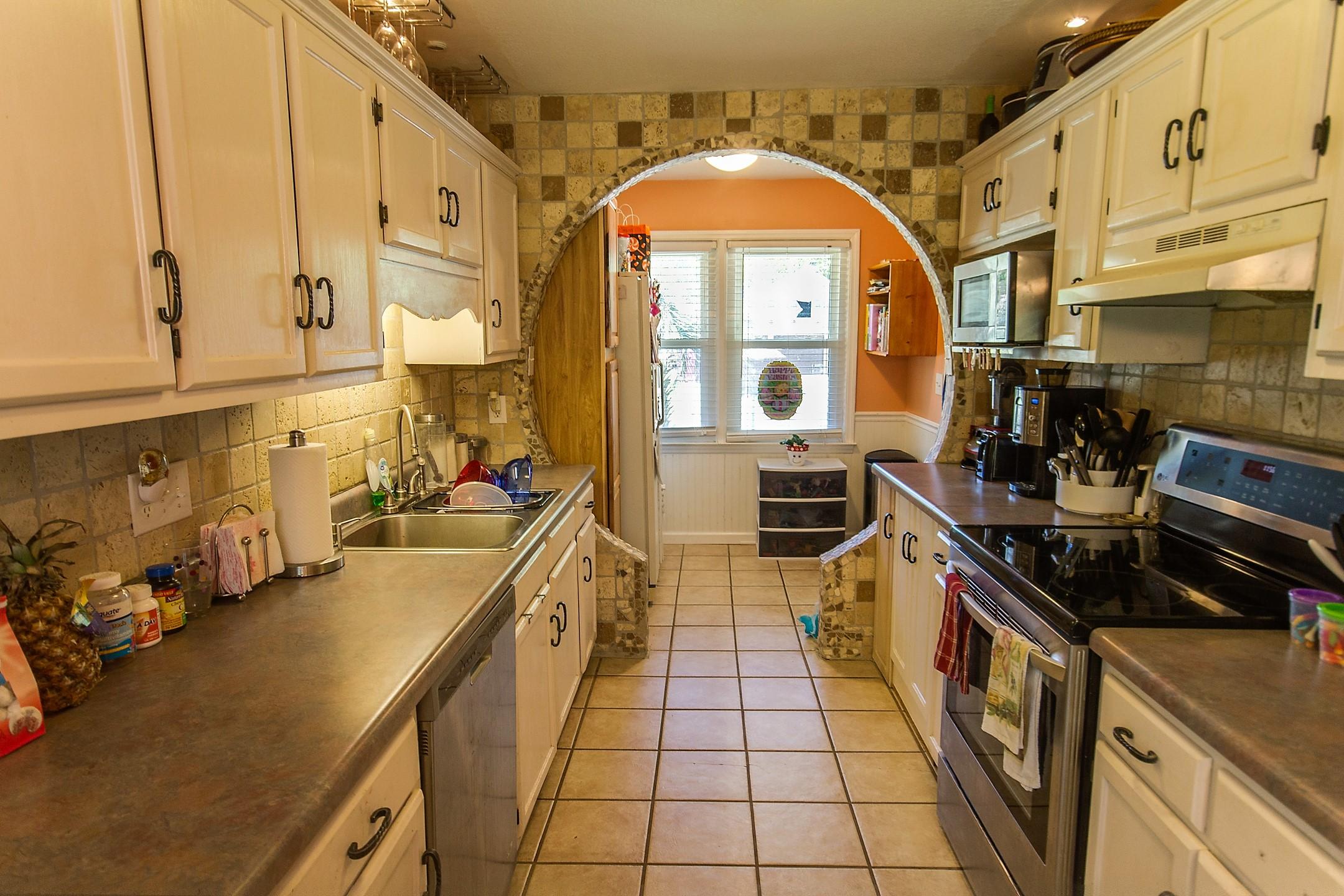 175 Tall Pines Road Ladson, SC 29456 - Photo 8 of 12 10