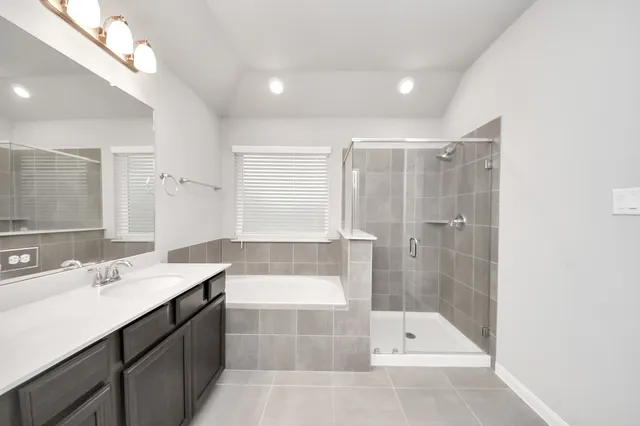 $333,000 | 518 Ellwood Terrace Lane, Richmond, TX 77406